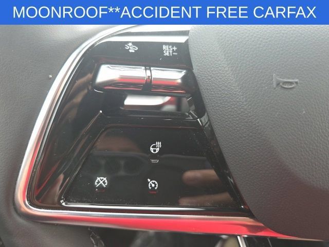 Used 2024 Cadillac Lyriq Sport RWD image 34