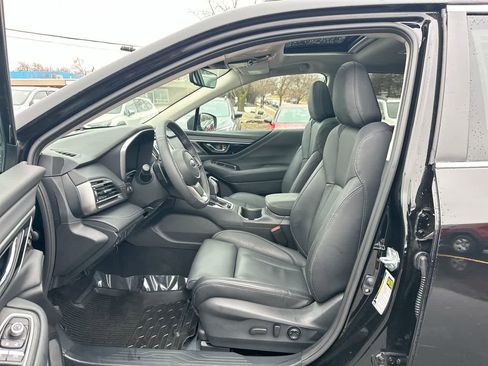 Certified 2025 Subaru Outback Limited image 21