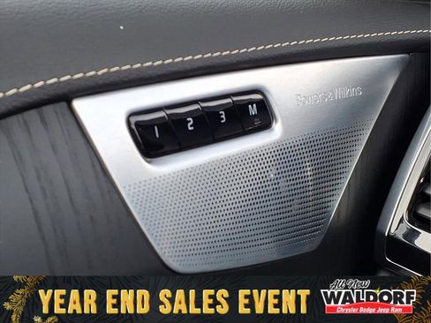 Used 2021 Volvo XC90 T6 Inscription w/ Lounge Package image 24