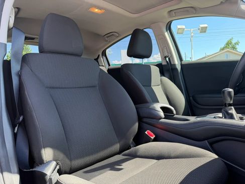 Used 2016 Honda HR-V EX image 14