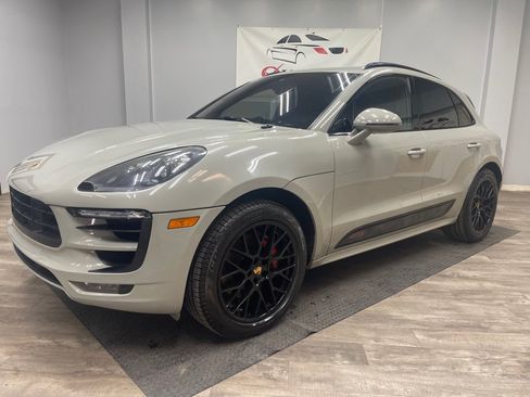 Used 2017 Porsche Macan GTS AWD/4WD image 1