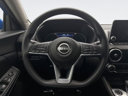 Used 2024 Nissan Sentra SV image 12