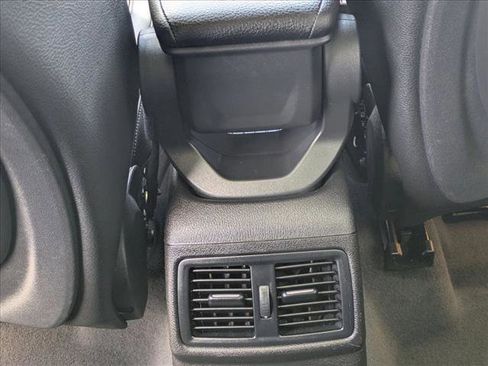 Used 2018 BMW X1 sDrive28i w/ Convenience Package FWD image 17