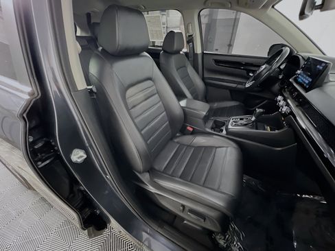 Used 2025 Honda CR-V EX-L image 31