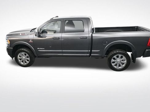 Used 2023 RAM 2500 Limited image 27