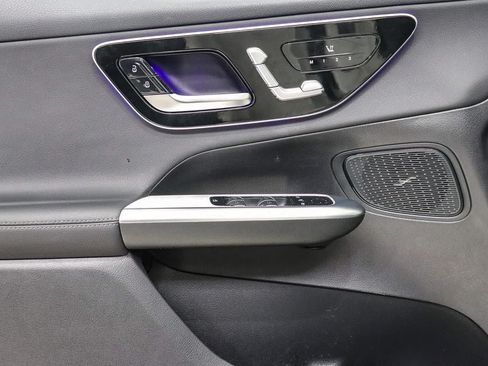 Certified 2026 Mercedes-Benz GLC 300 image 22
