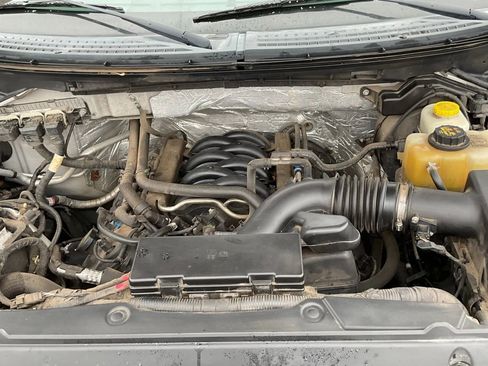 Used 2014 Ford F150 XLT w/ Trailer Tow Package image 26