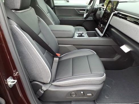 New 2026 GMC Sierra EV Elevation w/ Premium Package image 24