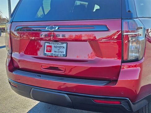 Used 2024 Chevrolet Tahoe Z71 image 13