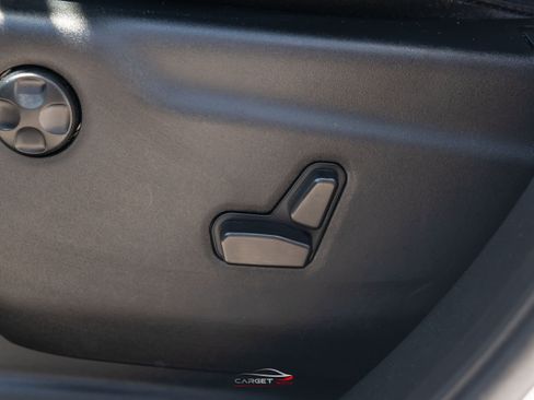 Used 2022 Dodge Durango R/T w/ Blacktop Package AWD/4WD image 40
