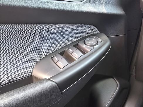 Used 2021 Chevrolet TrailBlazer LT FWD image 13