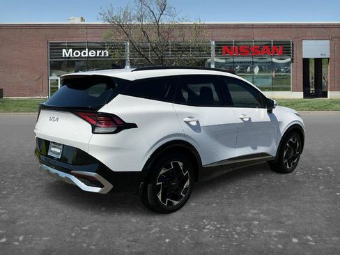 Used 2025 Kia Sportage SX FWD image 4