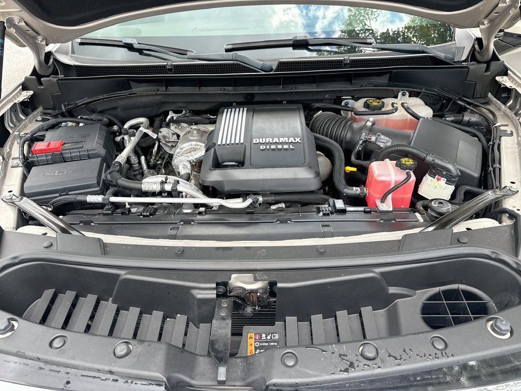 Used 2023 GMC Yukon SLT RWD image 34