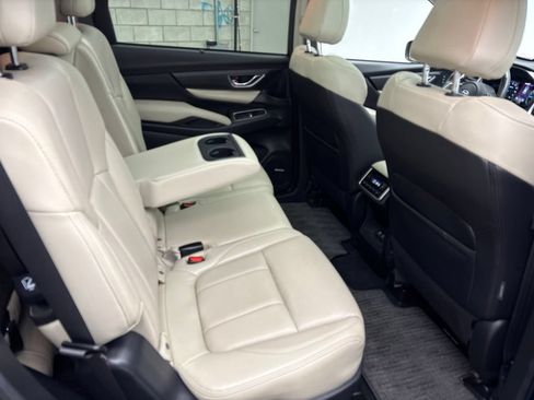 Used 2019 Subaru Ascent Limited AWD/4WD image 28