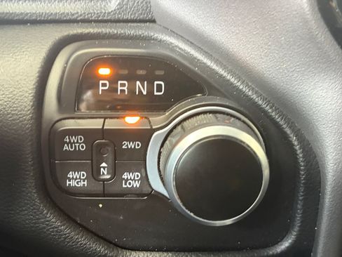 Used 2022 RAM 1500 Big Horn AWD/4WD image 23