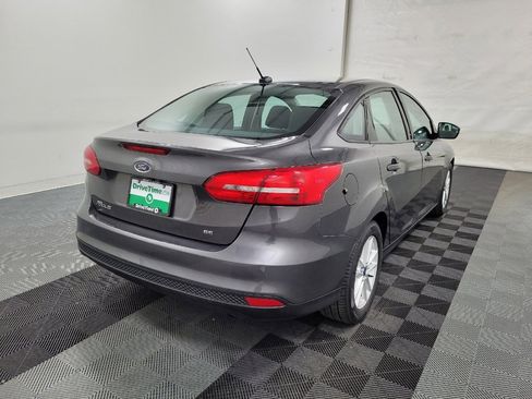 Used 2016 Ford Focus SE FWD image 9