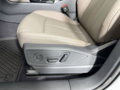 New 2025 Audi Q5 Premium Plus image 13