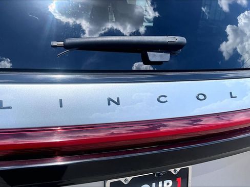Used 2023 Lincoln Navigator Reserve RWD image 31
