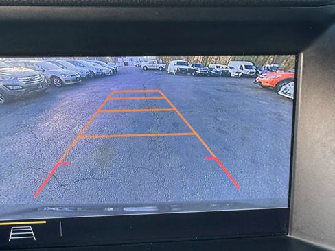 Used 2019 GMC Terrain SLT w/ Preferred Package AWD/4WD image 18