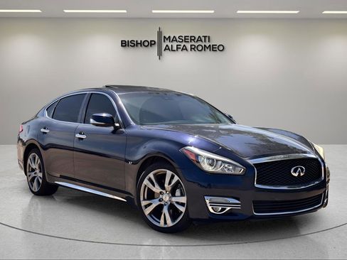 Used 2016 INFINITI Q70 L 3.7 w/ Deluxe Touring Package RWD image 1