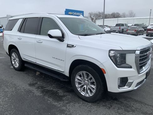 Used 2023 GMC Yukon SLT image 2