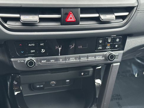 New 2026 Kia Seltos EX image 17