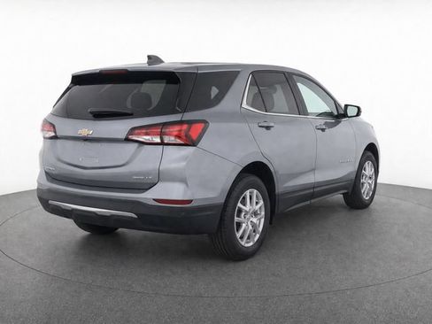 Used 2024 Chevrolet Equinox LT AWD/4WD image 6