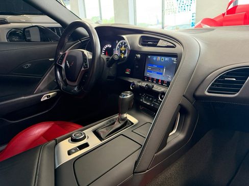 Used 2016 Chevrolet Corvette Stingray Coupe RWD image 60