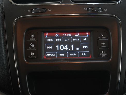 Used 2019 Dodge Journey SE w/ Connectivity Group image 16