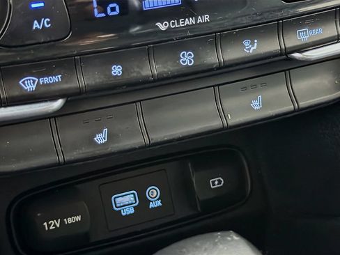 Used 2019 Hyundai Santa Fe Limited FWD image 25