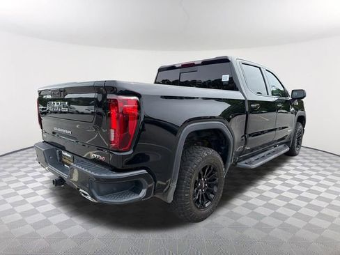 Used 2022 GMC Sierra 1500 AT4 w/ AT4 Premium Package AWD/4WD image 5