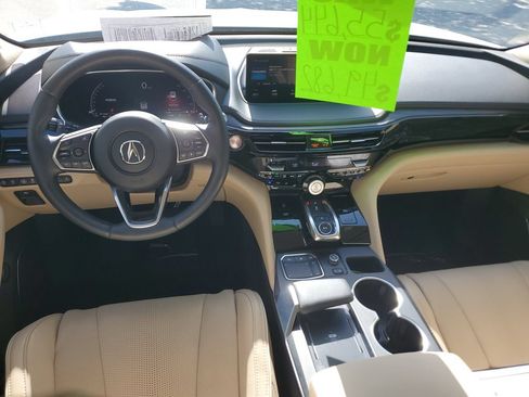 Certified 2024 Acura MDX SH-AWD w/ Advance Package image 3