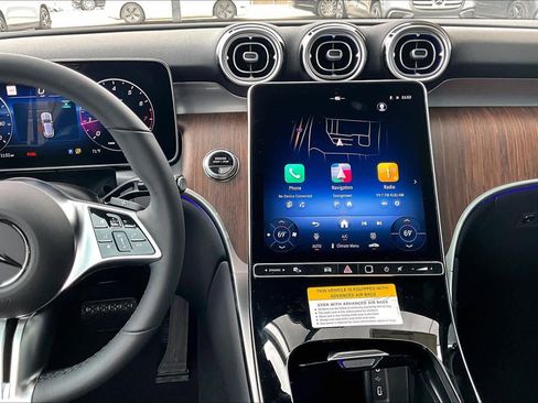 New 2026 Mercedes-Benz GLC 300 GLC 300 image 9