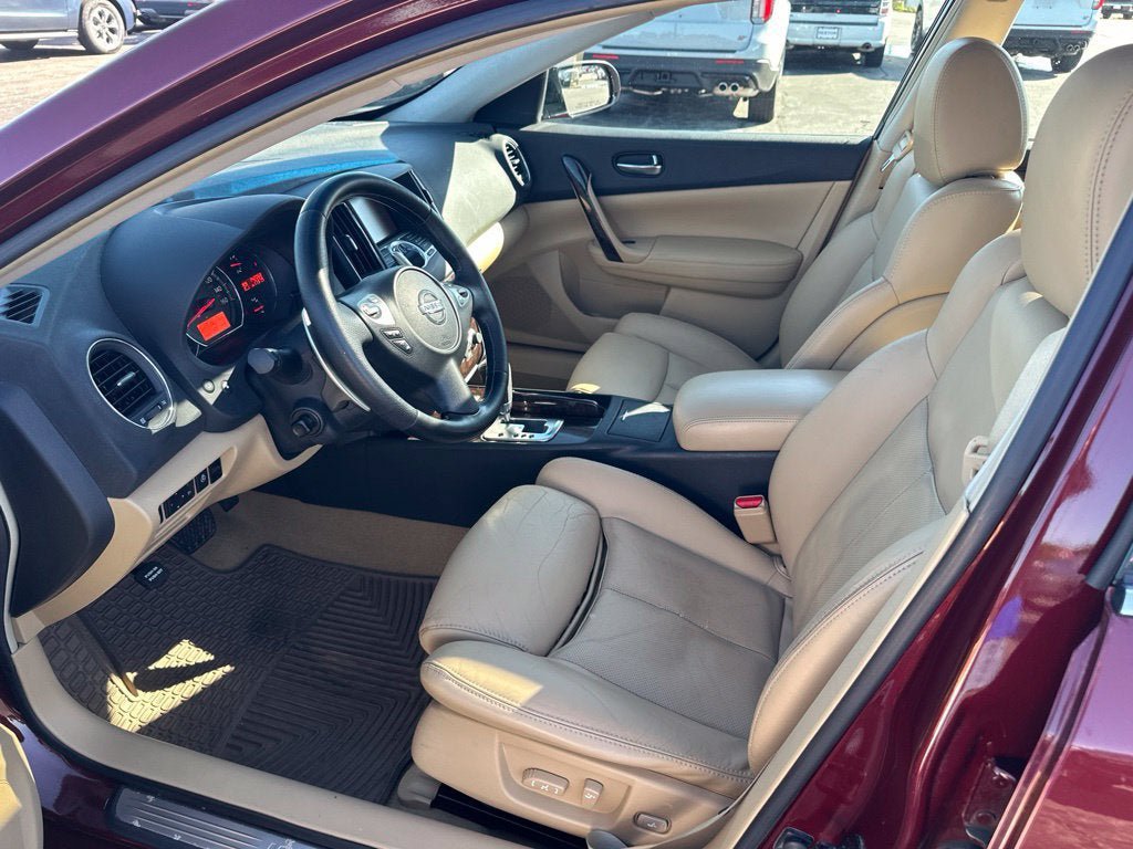Used 2009 Nissan Maxima 3.5 SV w/ Premium Pkg FWD image 12