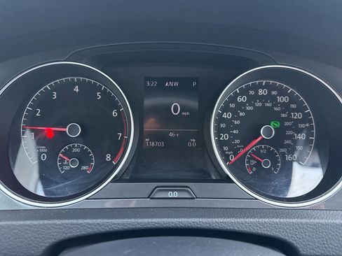 Used 2017 Volkswagen Golf Alltrack SE image 26