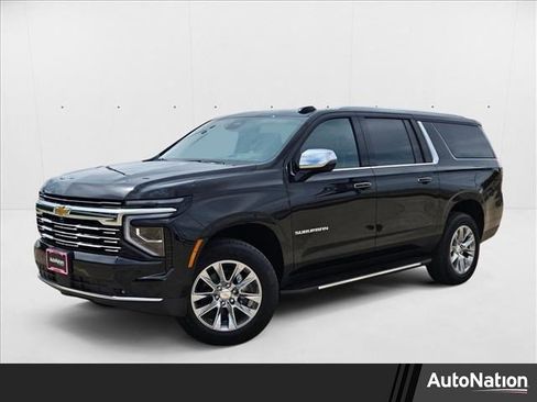 New 2026 Chevrolet Suburban Premier image 1