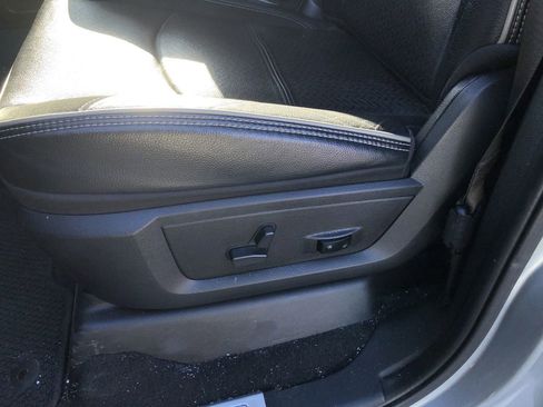 Used 2022 RAM 2500 Laramie image 22