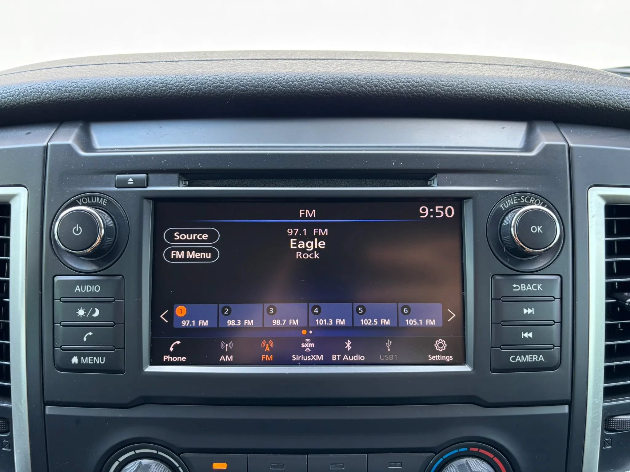Used 2019 Nissan Titan S w/ S Utility Package RWD image 29