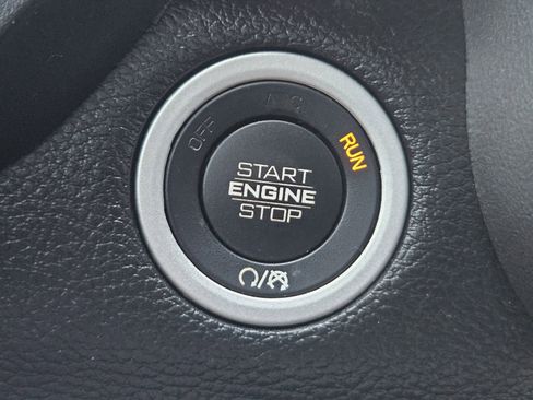 Used 2020 RAM 1500 Lone Star image 24