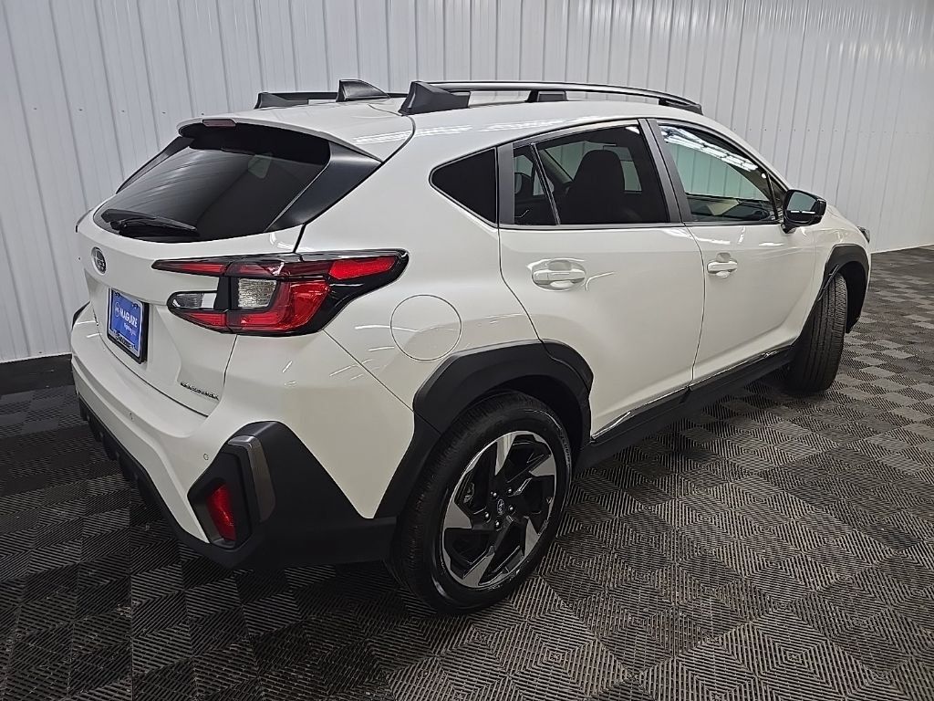 Used 2025 Subaru Crosstrek 2.5i Limited AWD/4WD image 11