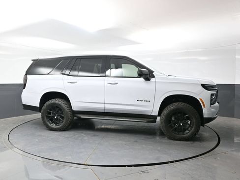 New 2026 Chevrolet Tahoe Premier AWD/4WD image 8