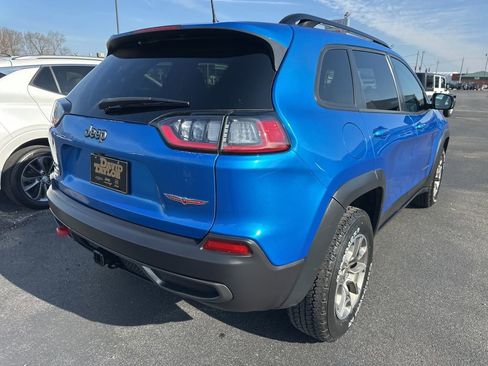 Used 2022 Jeep Cherokee Trailhawk w/ Trailer Tow Group image 39