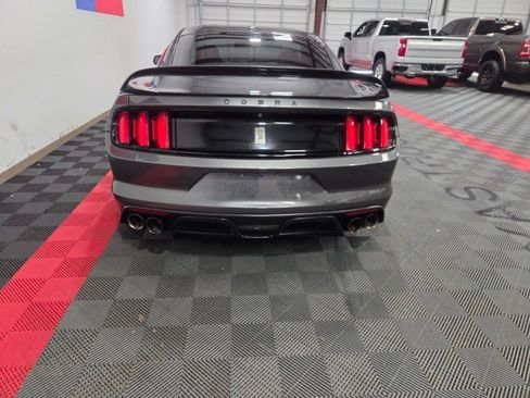 Used 2016 Ford Mustang Shelby GT350 w/ Technology Package RWD image 19