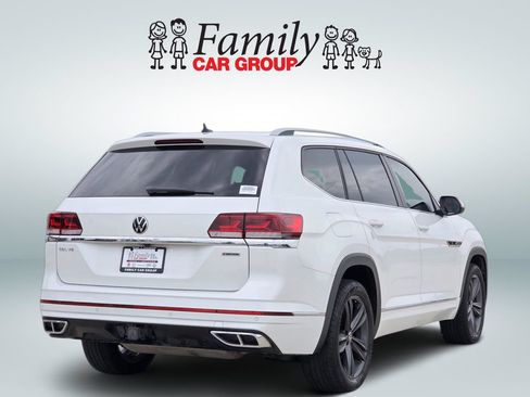 Used 2022 Volkswagen Atlas SEL R-Line AWD/4WD image 4