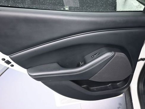 Used 2022 Ford Mustang Mach-E Select w/ Comfort/Technology Package RWD image 26
