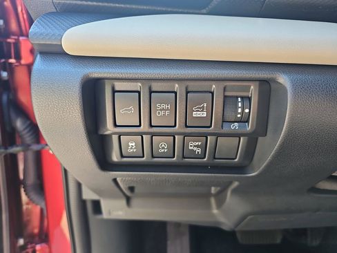 Used 2022 Subaru Forester Limited AWD/4WD image 23