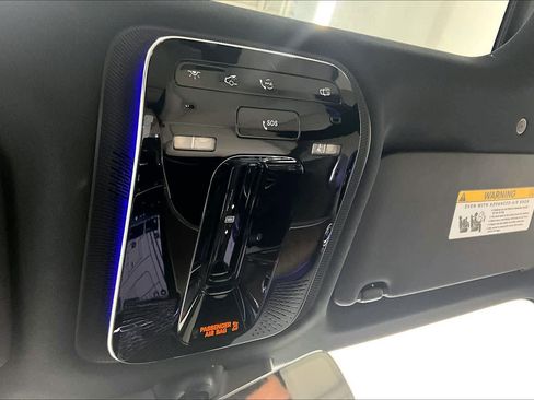 Used 2023 Mercedes-Benz GLC 300 4MATIC image 33