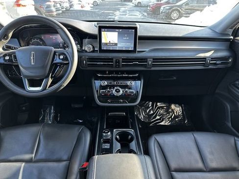 Certified 2022 Lincoln Corsair AWD w/ Equipment Group 101A image 15