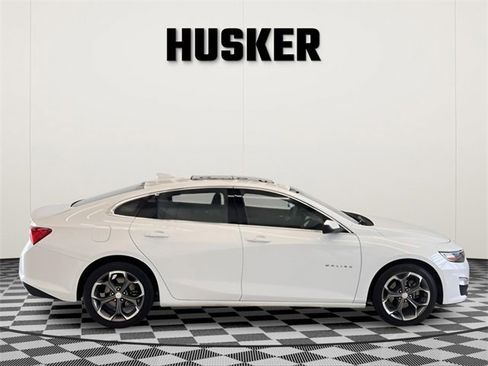 Certified 2024 Chevrolet Malibu LT image 2