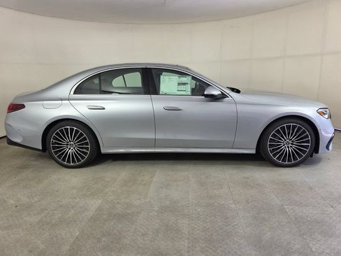 New 2027 Mercedes-Benz E 350 Sedan image 3